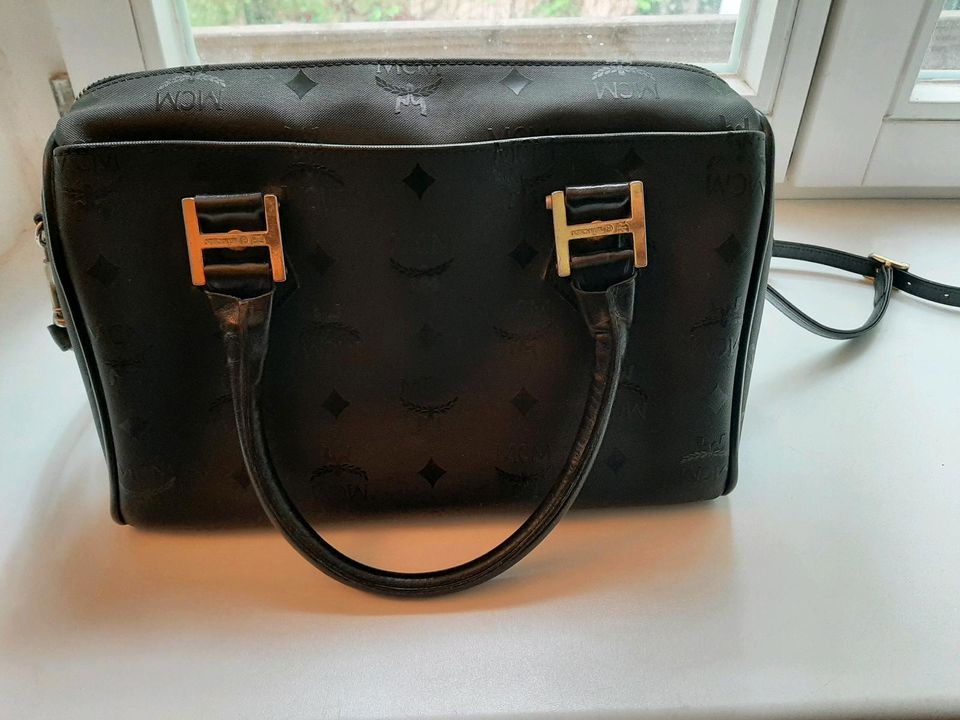 Designer MCM Damen Handtasche in Berlin