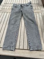 Diesel Jeans f. Damen, schwarz, coole Waschung, Gr.27 Nordrhein-Westfalen - Löhne Vorschau