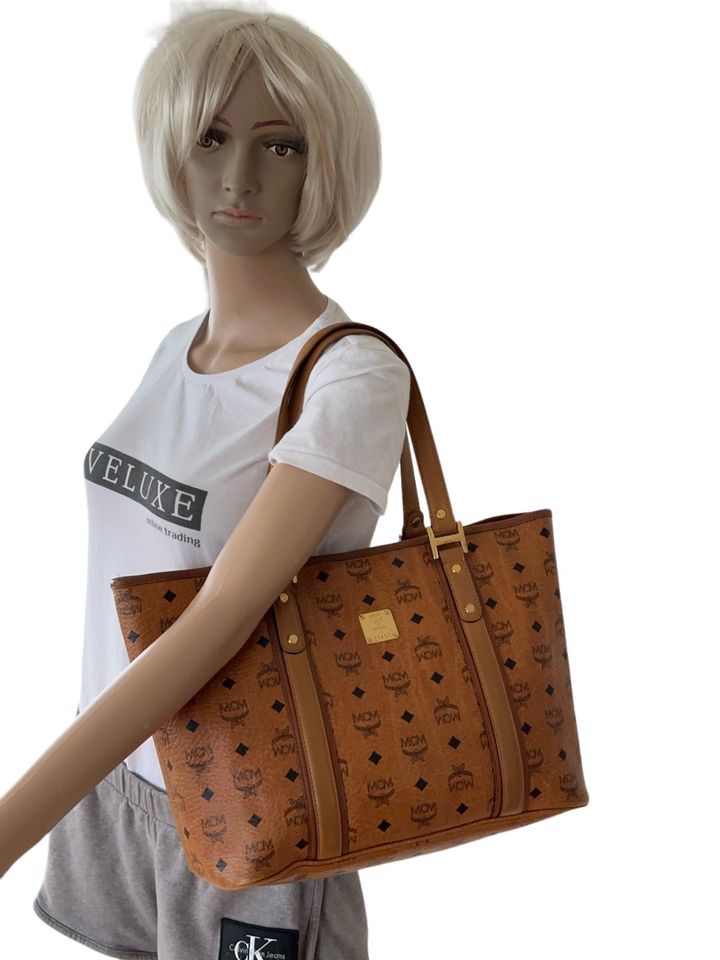 MCM Shopper Tasche Schultertasche Bag Cognac Henkeltasche Logo in Schleswig