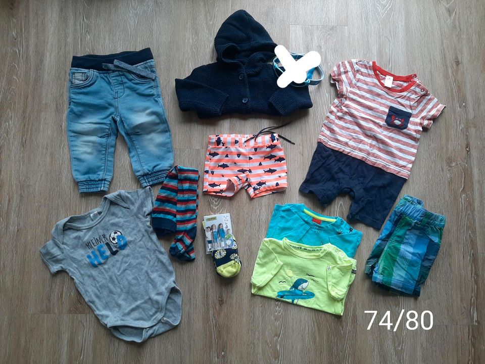 Kleiderpaket Jungen Sommer 74/80 in Ihlow