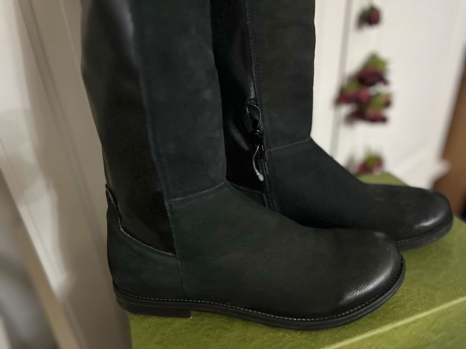 * felmini* Damen Marken Stiefel,hohe Stiefel Gr.38,Neu,KP 199€ in Rüsselsheim