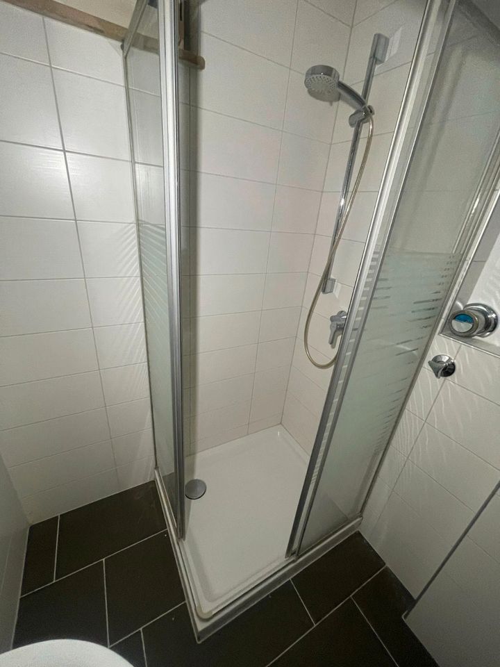 Einzimmerwohnung, Einbauküche, TG Stellplatz in Gaildorf