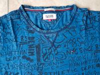 TOMMY HILFIGER cooles T-Shirt Herren Gr. M WIE NEU NP 79€ Nordrhein-Westfalen - Rheda-Wiedenbrück Vorschau