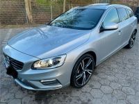 Volvo V60 D5 /  R Design / LEDER / ELGSD Schleswig-Holstein - Lübeck Vorschau