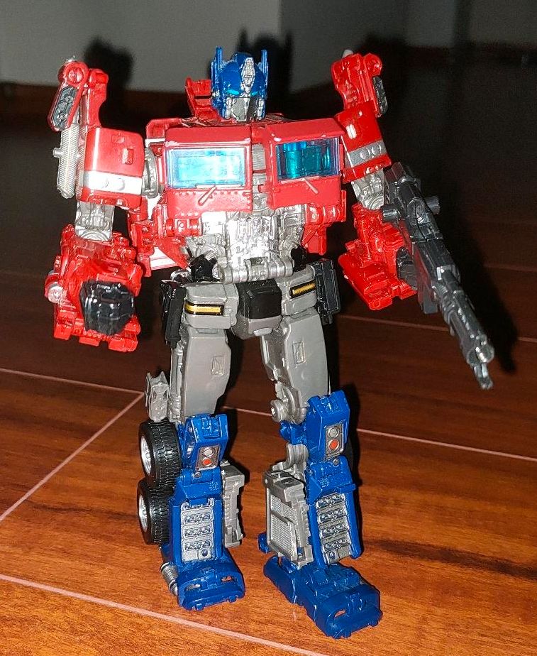 Transformers Figur Optimus Prime in Murg