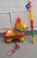 Kleine Pinata Esel mit Stab von Nanu Nana unbenutzt Höhe ca 39 cm Essen - Essen-Kray Vorschau