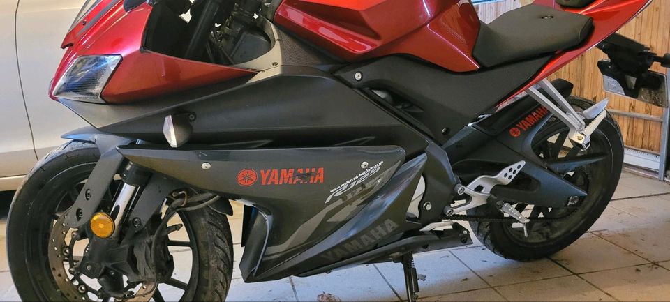 Yamaha yzf - r125 in Gangkofen
