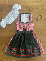 Dirndl Gr. 36 von Fuchs Trachtenmoden Bayern - Viechtach Vorschau