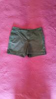 Kurze Hose von H&M – Gr. 36, Grün, Sehr Guter Zustand Bayern - Friedberg Vorschau