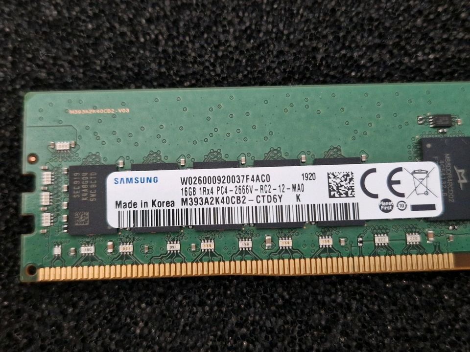 Samsung Speicher RAM DDR4 2666 MHz ECC 32 Gbyte in Köln