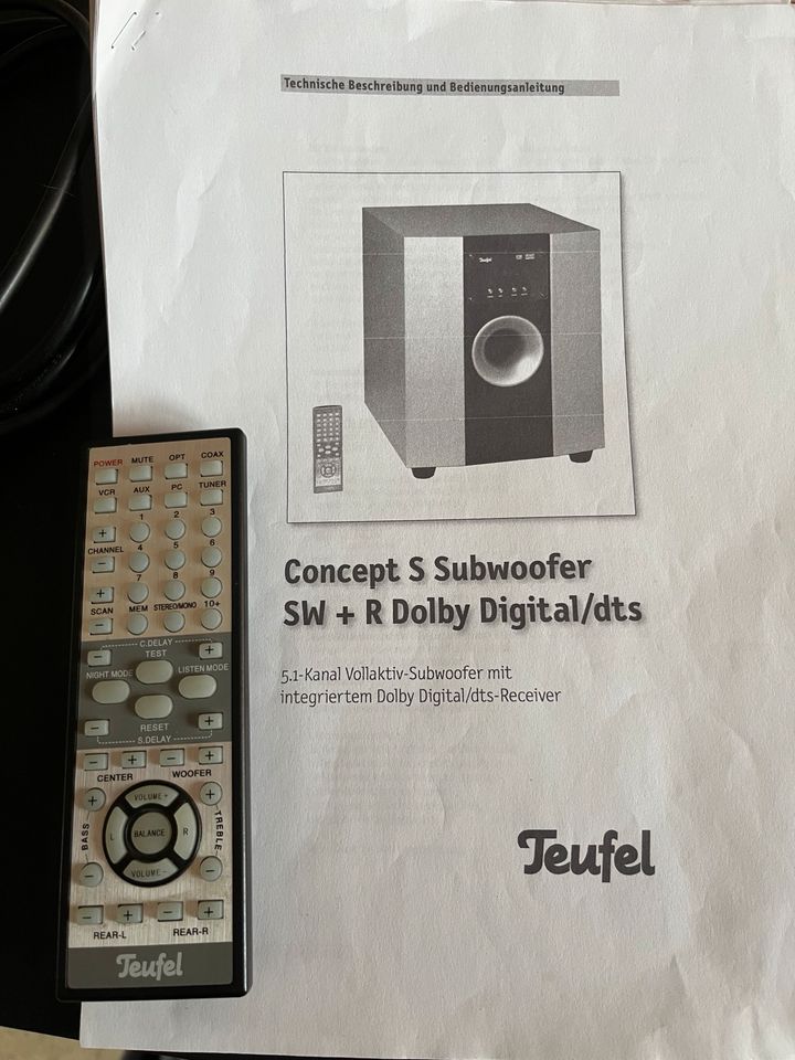 Teufel 5.1 AV-Subwoofer mit Säulenspeaker+Center in Pewsum