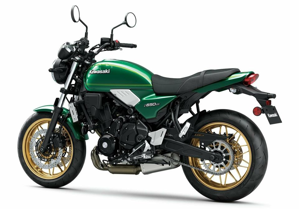 Kawasaki Z650 RS mit TZ grün Mod.2023 Neufahrzeug in Warburg