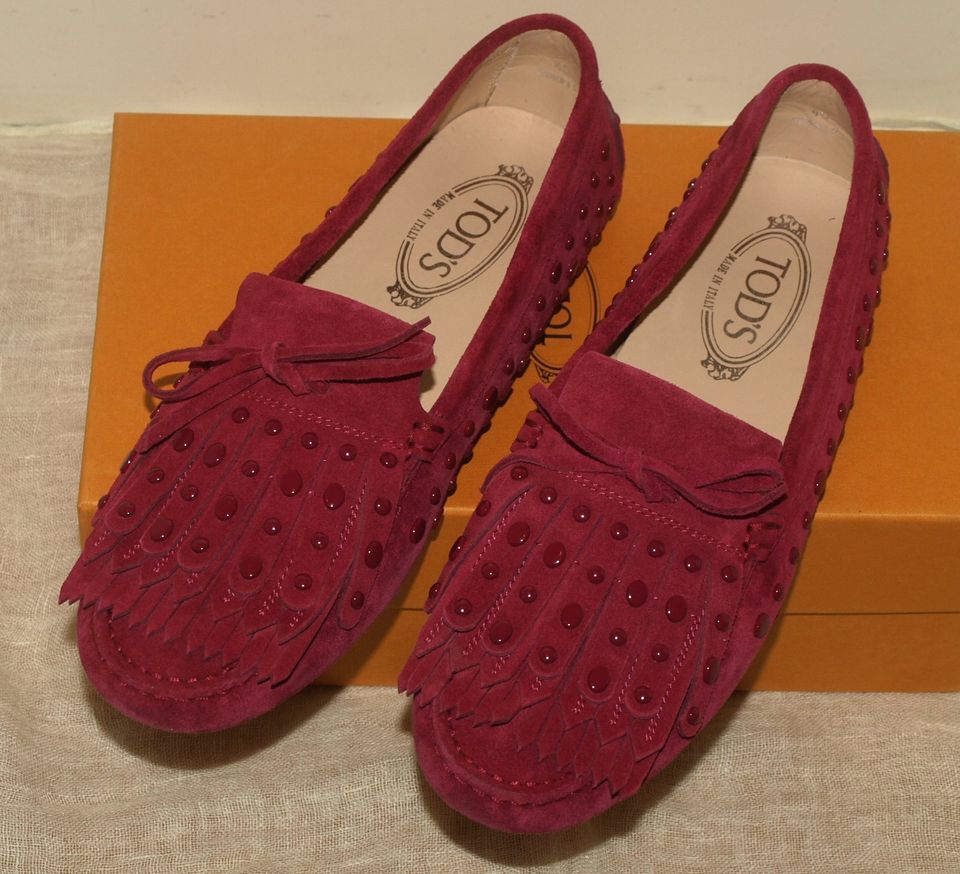 TOD´S Mokassins aus Velourleder Fransen & Nieten Gr. 40 in Düsseldorf