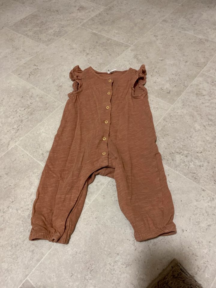 Overall Strampler Jumpsuit H&M in Nürnberg (Mittelfr)