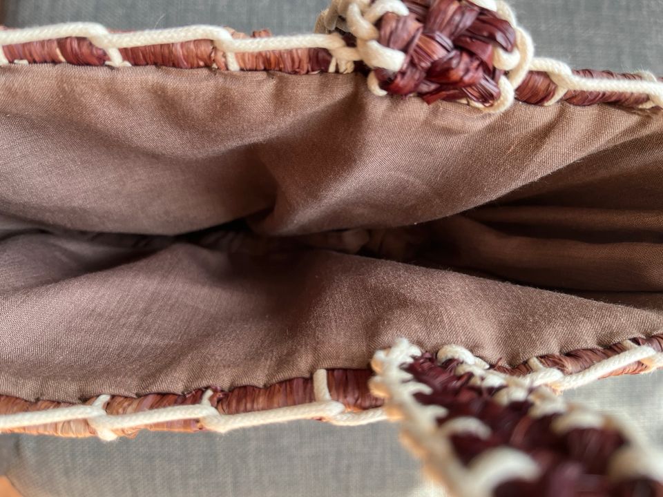 Shopper Tasche Boho geflochten Holzelemente Pailletten neu in Bremen