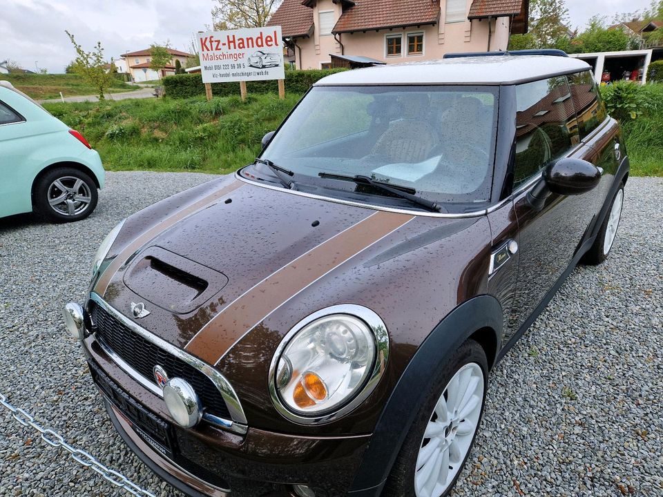 Mini Cooper S Sondermodell Mayfair in Rain Niederbay