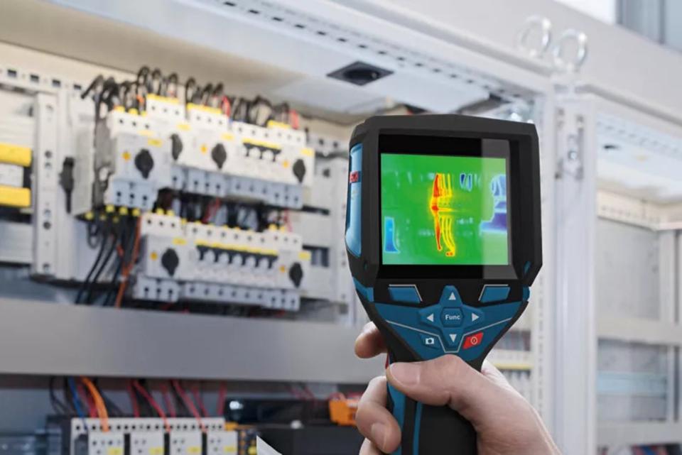 Bosch Wärmebildkamera GTC 400 C inkl. Box, Woche MIETEN / LEIHEN in Betzigau