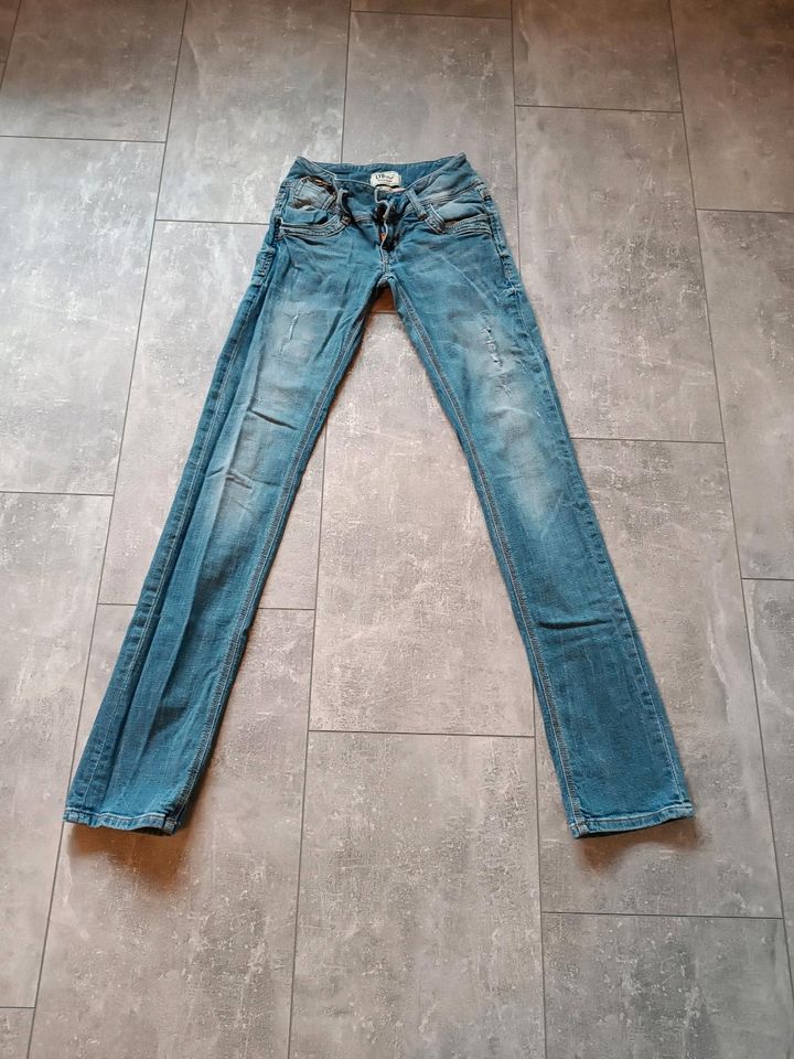 LTB Jeans 25/34 in Saarwellingen