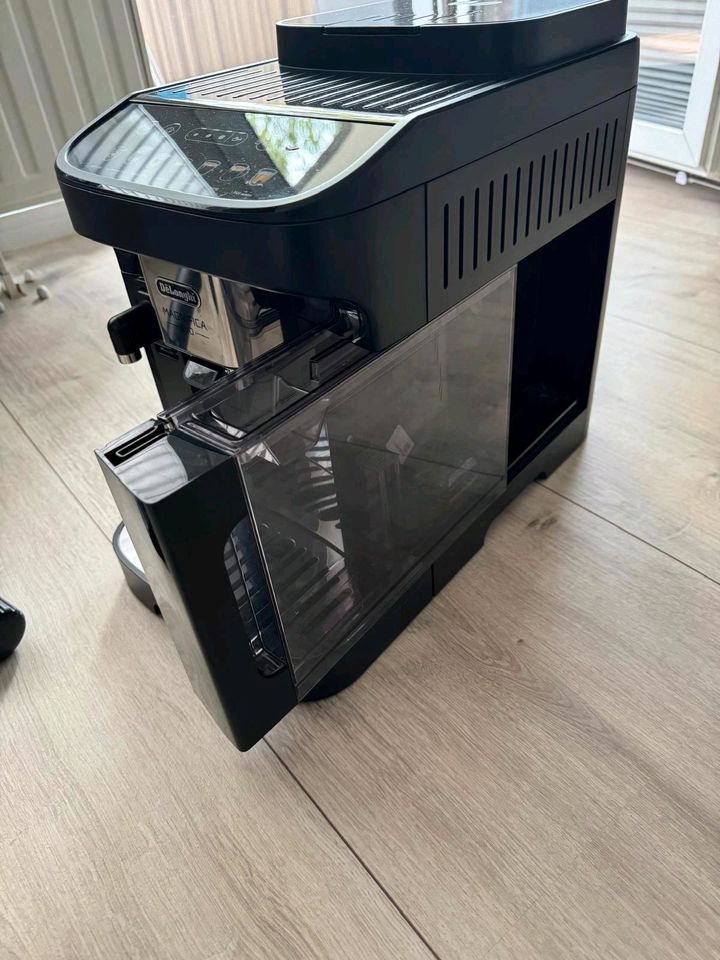 De' Longhi Magnifica EVO Kaffeevollautomat in Herne