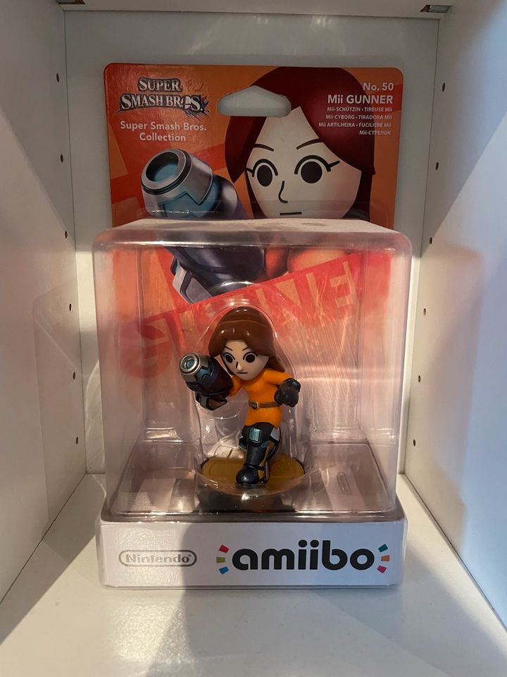 Nintendo Amiibo‘s Yoshi R.O.B Duck Hunt Ryu Game&Watch Sheik Mii in Haßloch