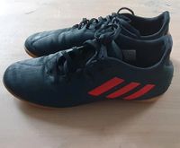 Turnschuhe Hallenschuhe Adidas Gr. 41  1/3 Nordrhein-Westfalen - Welver Vorschau