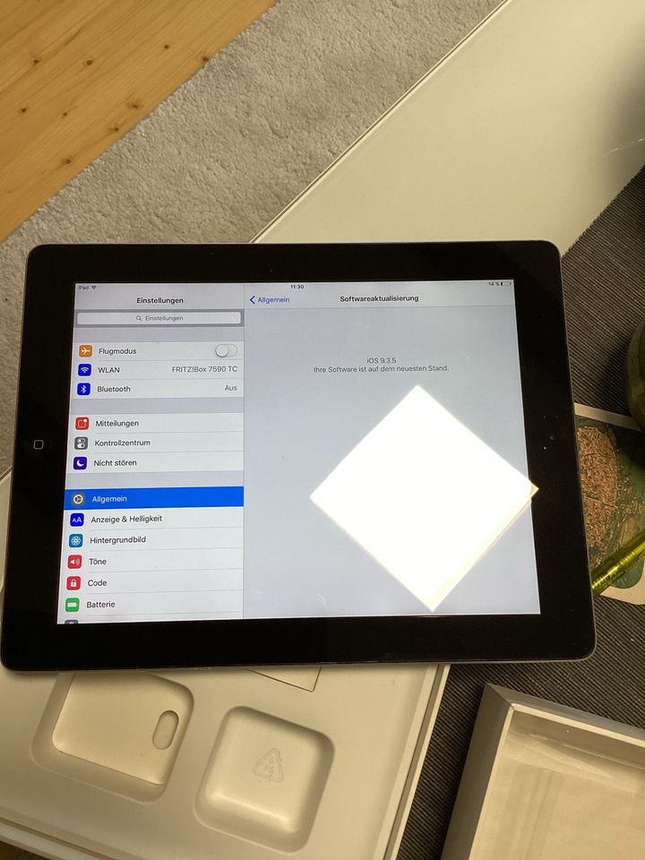 Apple iPad 3 Generation Wifi in Ovp und Schutzhülle in Nördlingen