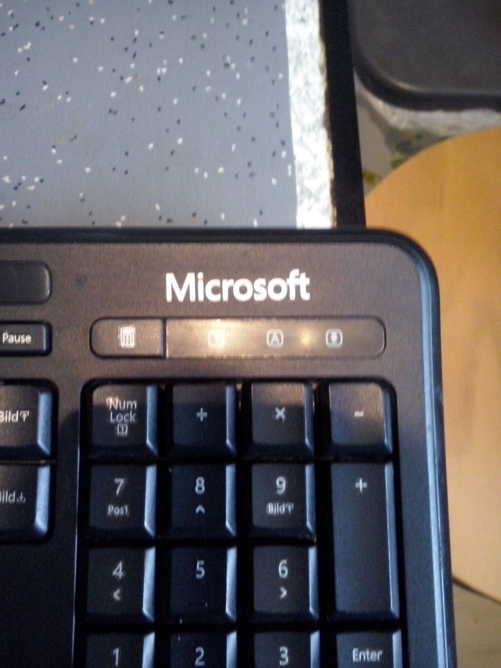 ***Microsoft*Wired Keyboard 600 + Lenco-Maus*** in Stolberg (Rhld)