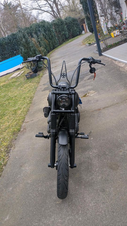 Harley Davidson Street Bob FXDB 103 BJ 2016 All Black in Berlin
