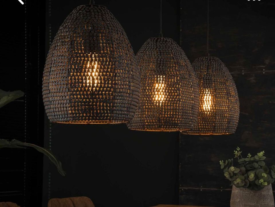 Tolle Bambusähnliche Lampen für drin  und draußen in Pansdorf
