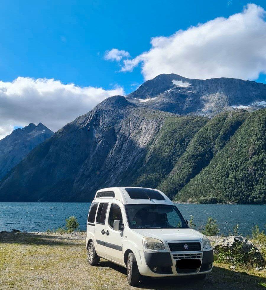 Abbildung des Autos Fiat Doblo Hochdach Mini…