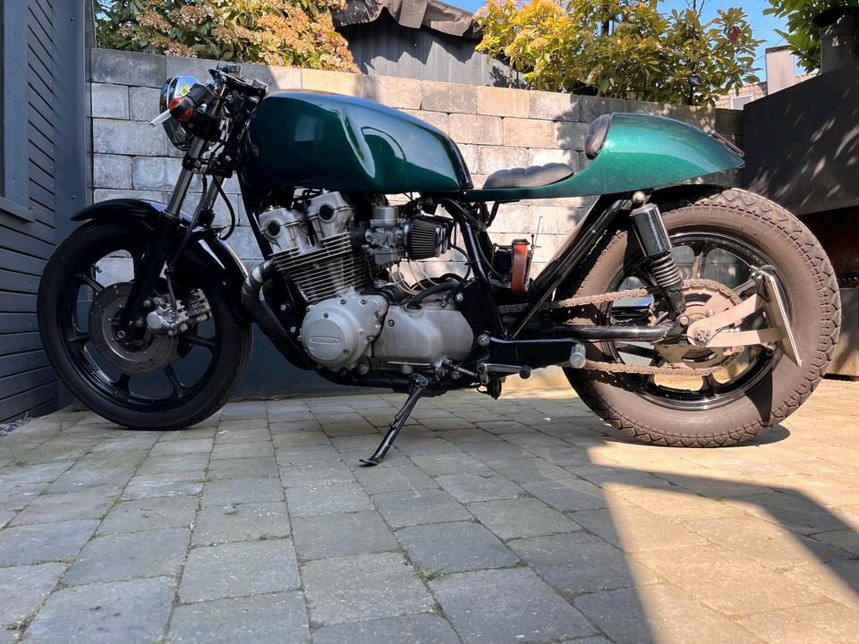 Honda cb Cb900f Boldor Bol dor SC01 Café Racer Bobber in Gelsenkirchen