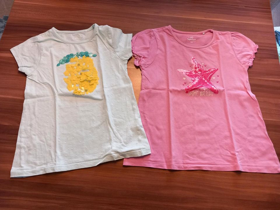 2 Mädchen T-shirts Topolino Ernstings family Größe 122 in Kreuzau