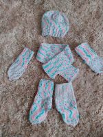 Baby Strickset Mütze, Schal, Handschuhe und Socken - neu! Rheinland-Pfalz - Rheinzabern Vorschau