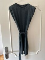 Kleid zu  verkaufen mit Gürtel Nordrhein-Westfalen - Moers Vorschau