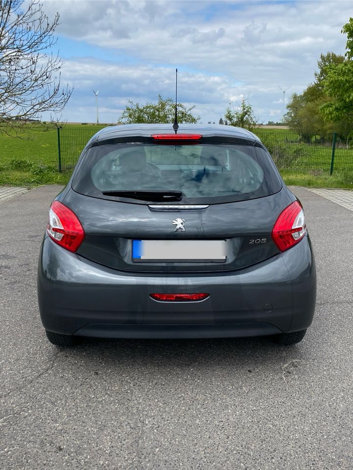 Peugeot 208 in Herzberg/Elster