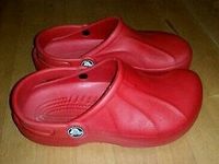 CROCS rot 34/35 - wie neu - Berlin - Biesdorf Vorschau