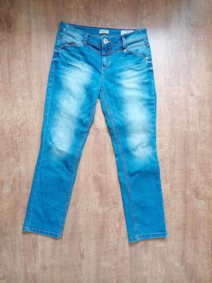 Jeans Tom Tailor Gr 28 Slim Alex in Karlsruhe