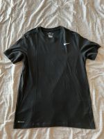 NEUES Nike Dri Fit Tshirt Herren schwarz Gr.M Baden-Württemberg - Emmendingen Vorschau