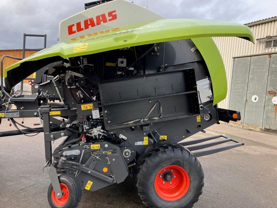 Rundballenpresse Claas Variant 480 RC Pro in Freystadt