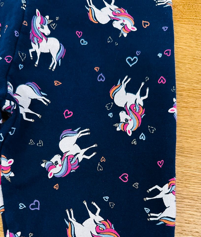 Mädchen Frühling Leggings/Sweatleggings „Einhorn & Herzchen“ in München