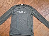 Calvin Klein Long Shirt Gr. 140 9-11 Jahre oliv Hessen - Wiesbaden Vorschau
