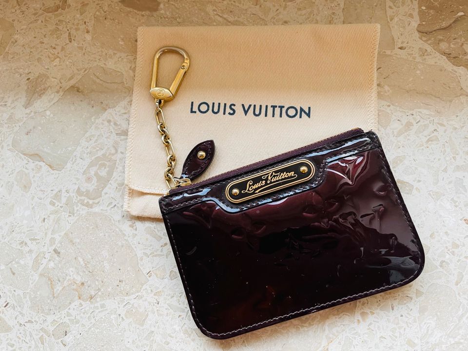 Louis Vuitton Schlüsseletui Clefs inkl. versichertem Versand in Nentershausen (Westerwald)