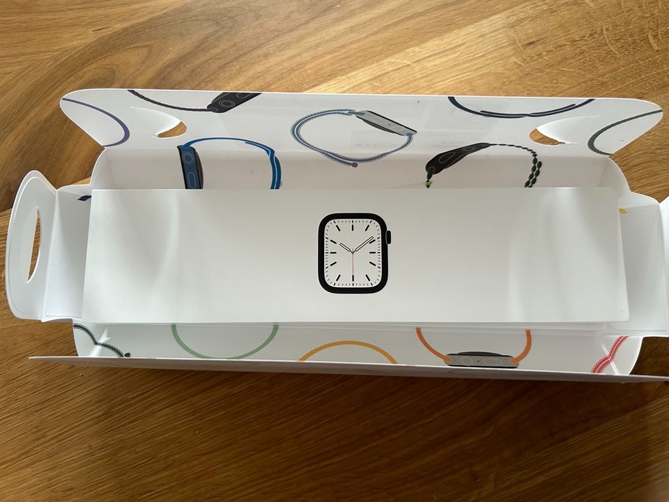 Apple Watch Series 7 in Nordenham