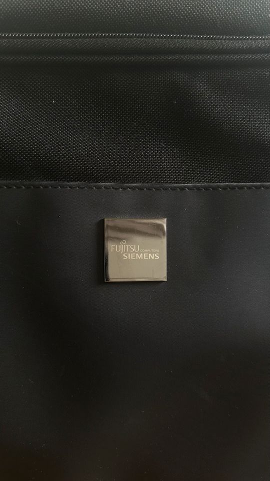 Laptoptasche, schwarz, hochwertig in Wiesbaden