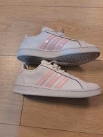 Adidas Sneaker Gr.39,5 ( Gebraucht ) Niedersachsen - Westergellersen Vorschau