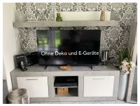 Wohnzimmer Betonoptik Schrank plus Vitrine und Regal Nordrhein-Westfalen - Attendorn Vorschau