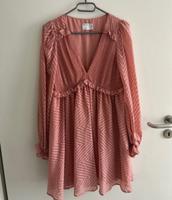 ASOS Kleid Locker geschnitten Größe S Nordrhein-Westfalen - Erkelenz Vorschau