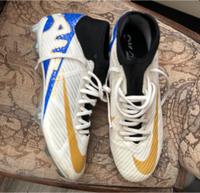 Fußballschuhe Gr. 42 Sachsen - Erlau Vorschau