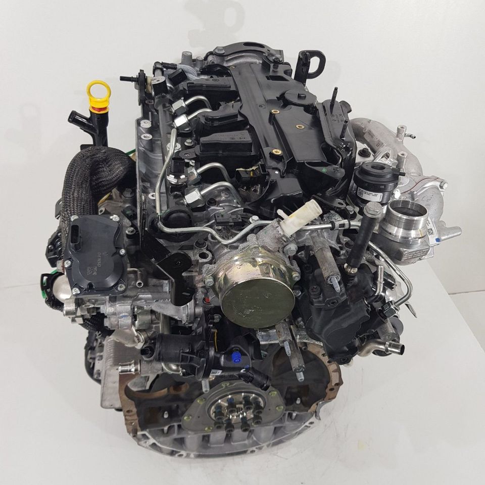 Motor komplett M9RZ716 2.0 DCI RENAULT Trafic III (M9R Z716) in Würzburg