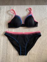 C&A Bikini Set schwarz bunt Oberteil 70B Hose Größe 36 mit Cups Nordrhein-Westfalen - Oberhausen Vorschau